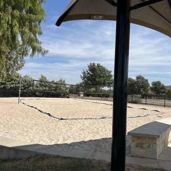 Teravista Lake Park - Volleyball court - Parks Near Me - Georgetown, Texas
