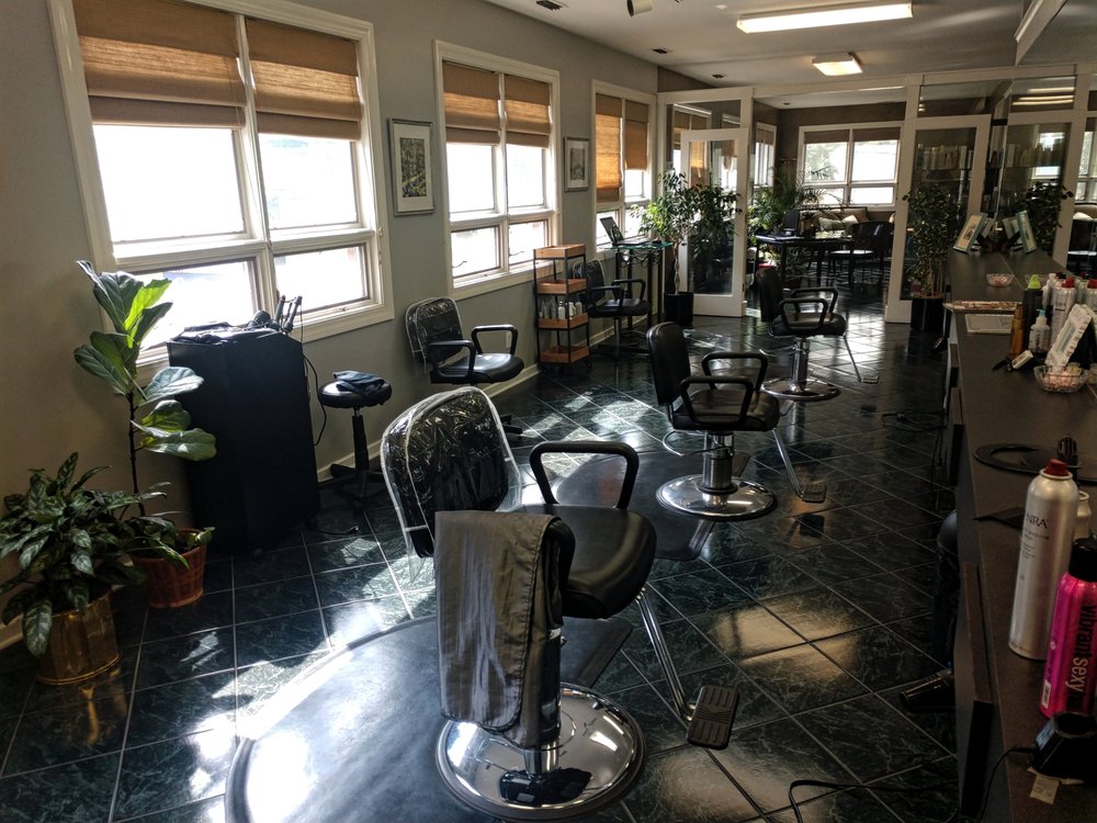 CURTIS BISCHER HAIR SALON 1204 Reynolda Rd, Winston Salem, North