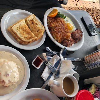 Ed's Place - Corned beef hash - New American Near Me - Glendora, California