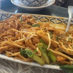 Chicken Pad Thai Chicken Pad Thai