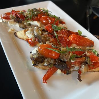 24 Diner - Crostini - Diners Near Me - Austin, Texas