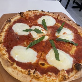LaScala's Fire - Margherita Pizza - Italian Near Me - Philadelphia, Pennsylvania
