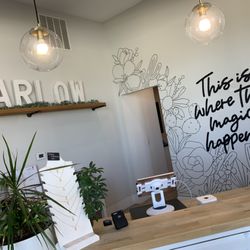 Salon Harlow