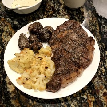 Beaver Creek Lodge - Food is the best!!! - Hotels Near Me - Garden City, Utah