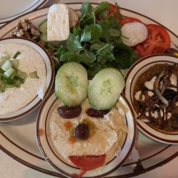 Daryoush - Appetizer platter - Persian/Iranian Near Me - Walnut Creek, California