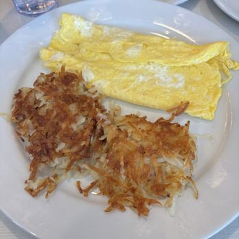 Nudy's Cafe - Cheese omelette and hash brown - Breakfast & Brunch Near Me - Chester Heights, Pennsylvania Nudy's Cafe - Cheese omelette and hash brown - Breakfast & Brunch Near Me - Chester Heights, Pennsylvania