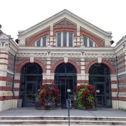 Le Jardin des Bains