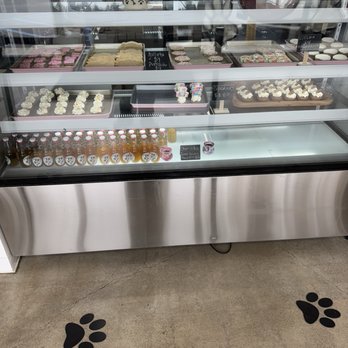 La Pawnaderia - Pet Stores Near Me - Downey, California