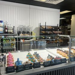 Okaloosa Donuts - Donuts