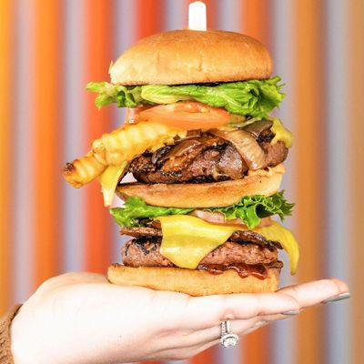 Next Level Burger Roosevelt by null