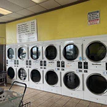 Denise's Coin Laundry - Laundromat Near Me - South San Francisco, California Denise's Coin Laundry - Laundromat Near Me - South San Francisco, California