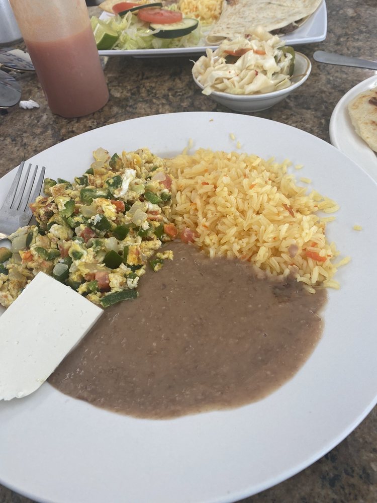 Pupuseria Y Restaurante Salvadoreño — Mexican restaurant in Greeley