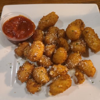 City Cellar and Loft - cheese curd appetizers - Gastropubs Near Me - Cartersville, Georgia City Cellar and Loft - cheese curd appetizers - Gastropubs Near Me - Cartersville, Georgia