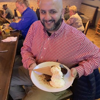 Ramparts - Dessert time brownie sundae at Ramparts - American Near Me - Alexandria, Virginia Ramparts - Dessert time brownie sundae at Ramparts - American Near Me - Alexandria, Virginia
