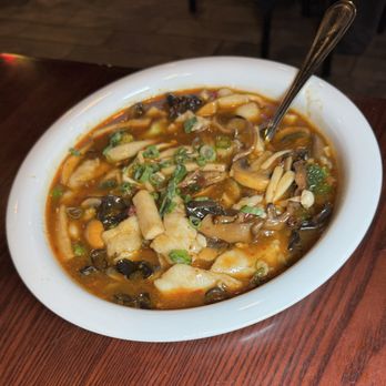 Hanto Restaurant - Mixed Mushroom Fish Fillet - Chinese Near Me - Ashland, Massachusetts Hanto Restaurant - Mixed Mushroom Fish Fillet - Chinese Near Me - Ashland, Massachusetts