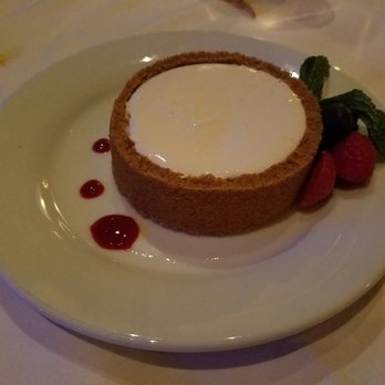 Ruth's Chris Steak House - Cheesecake - Steakhouses Near Me - Pasadena, California