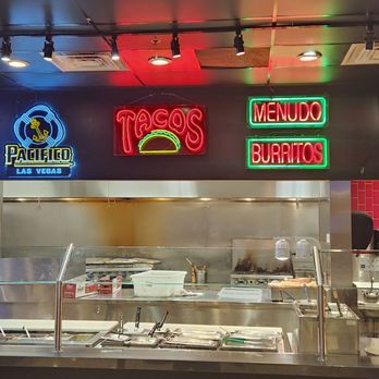 Fresh Mexican Grill - Order and building station - Mexican Near Me - Las Vegas, Nevada