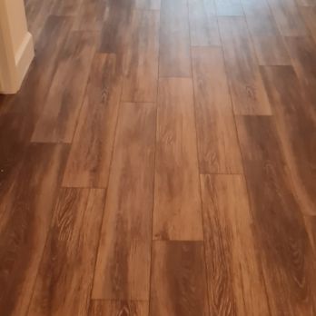 mj flooring - a hardwood floor in a living room - Flooring Near Me mj flooring - a hardwood floor in a living room - Flooring Near Me