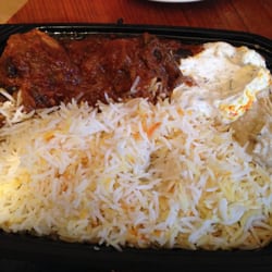 Restaurang Iran - Kycklinglår med auberginecurry, saffransris, tzatsiki och baba ganoush