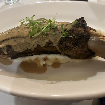 III Palms - Braised Short rib - Seafood Near Me - Tyler, Texas