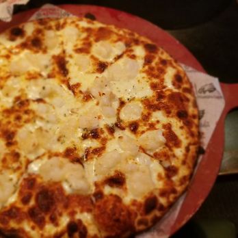 Chickie's & Pete's - Lobster pizza - Sports Bars Near Me - Warrington, Pennsylvania Chickie's & Pete's - Lobster pizza - Sports Bars Near Me - Warrington, Pennsylvania