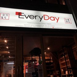 Every Day - Fachada