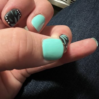 Platinum Nails - Nail Salons Near Me - Morton, Illinois