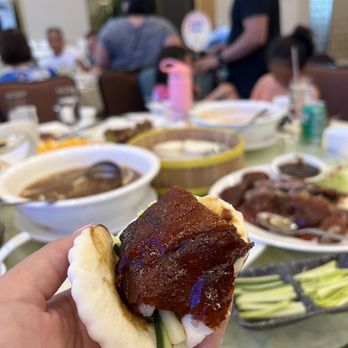 HL Peninsula Restaurant - Roasted Duck (Half) - Dim Sum Near Me - Milpitas, California