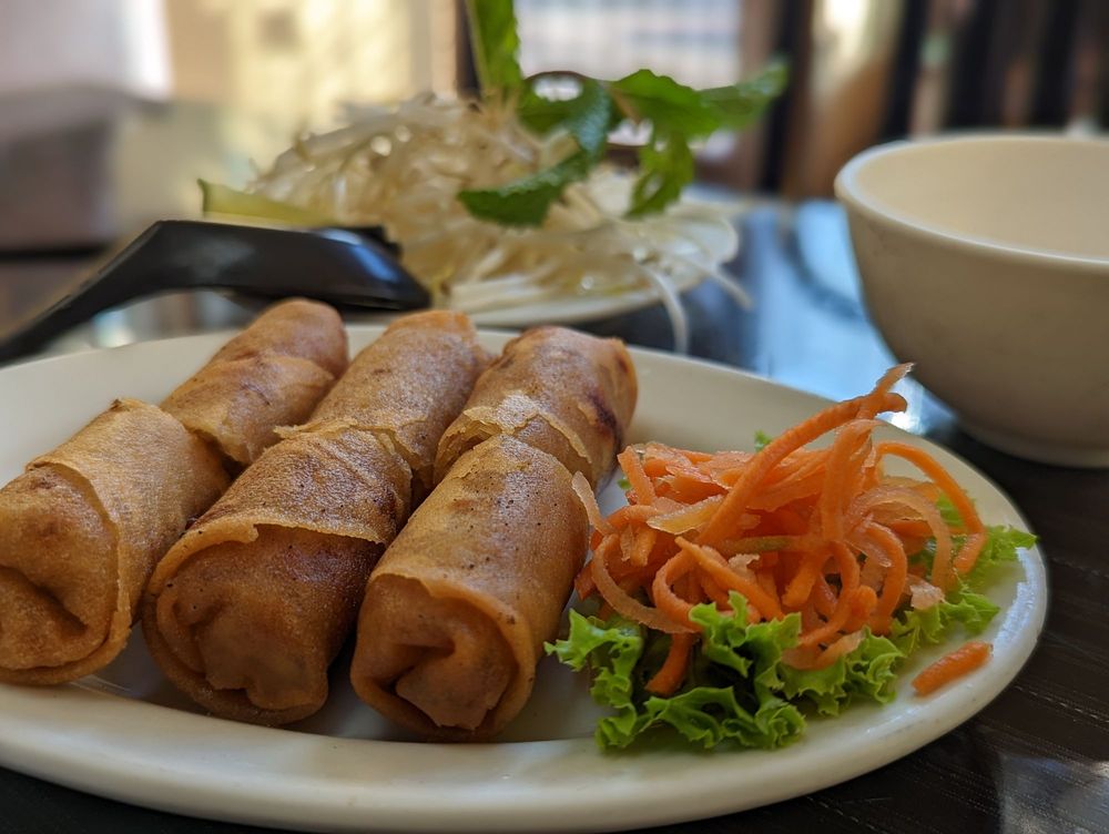 Mi Mi Restaurant