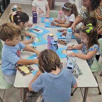 Escuela Del Sol - Preschool Spanish students hard at work! - Language Schools Near Me - Southport, North Carolina Escuela Del Sol - Preschool Spanish students hard at work! - Language Schools Near Me - Southport, North Carolina