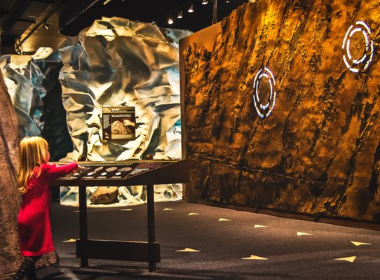 Johnson Geo Centre by null