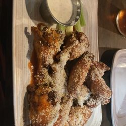 Jabrewski's Pizza Company - Wings!!!