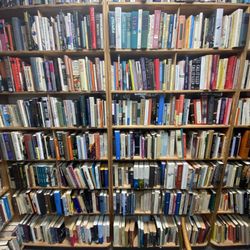 Lucky Dog Books - Oak Cliff