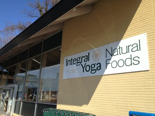 Integral Yoga Natural Foods by null