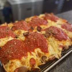 Providence By The Slice - Up close and personal with the Detroit style