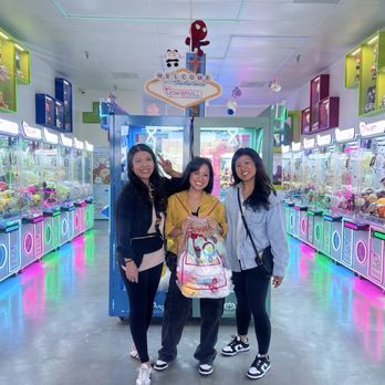 Claw Em All - Arcades Near Me - Las Vegas, Nevada Claw Em All - Arcades Near Me - Las Vegas, Nevada