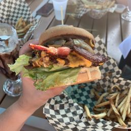 Bacon Cheeseburger