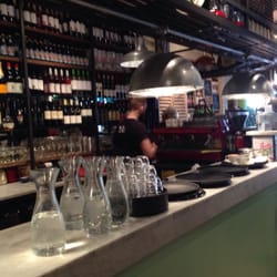Bill's - The bar at Bill's