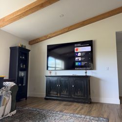 Install and More - 85"