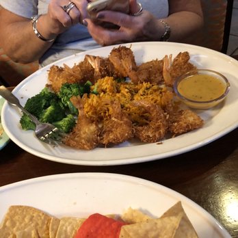Bahama Breeze - Coconut shrimp (8) dinner with rice - Seafood Near Me - Altamonte Springs, Florida Bahama Breeze - Coconut shrimp (8) dinner with rice - Seafood Near Me - Altamonte Springs, Florida