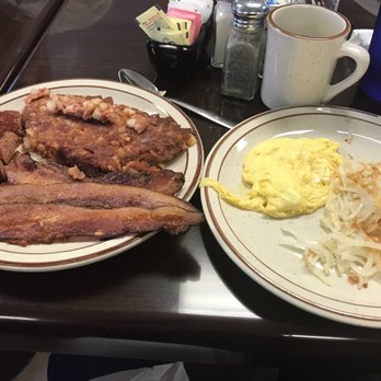 Ruth Ann's Restaurant - Breakfast & Brunch Near Me - Columbus, Georgia