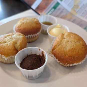 Phoebe's Diner - Cornbread muffins - American Near Me - Austin, Texas Phoebe's Diner - Cornbread muffins - American Near Me - Austin, Texas