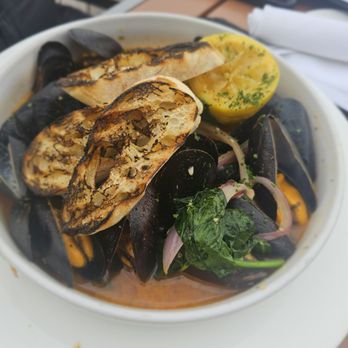 Ampersea - Mussels - New American Near Me - Baltimore, Maryland