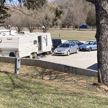 Branson View Estates Mobile Home Park - Rv park starting to look like a used car lot. Manager doesnt care - Mobile Home Parks Near Me - Branson, Missouri Branson View Estates Mobile Home Park - Rv park starting to look like a used car lot. Manager doesnt care - Mobile Home Parks Near Me - Branson, Missouri