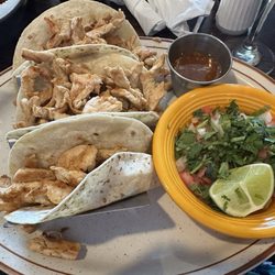 El Charro - Chicken tacos