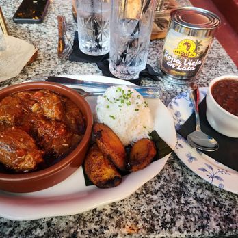 La Bodeguita de Mima - Cuban Near Me - Louisville, Kentucky La Bodeguita de Mima - Cuban Near Me - Louisville, Kentucky