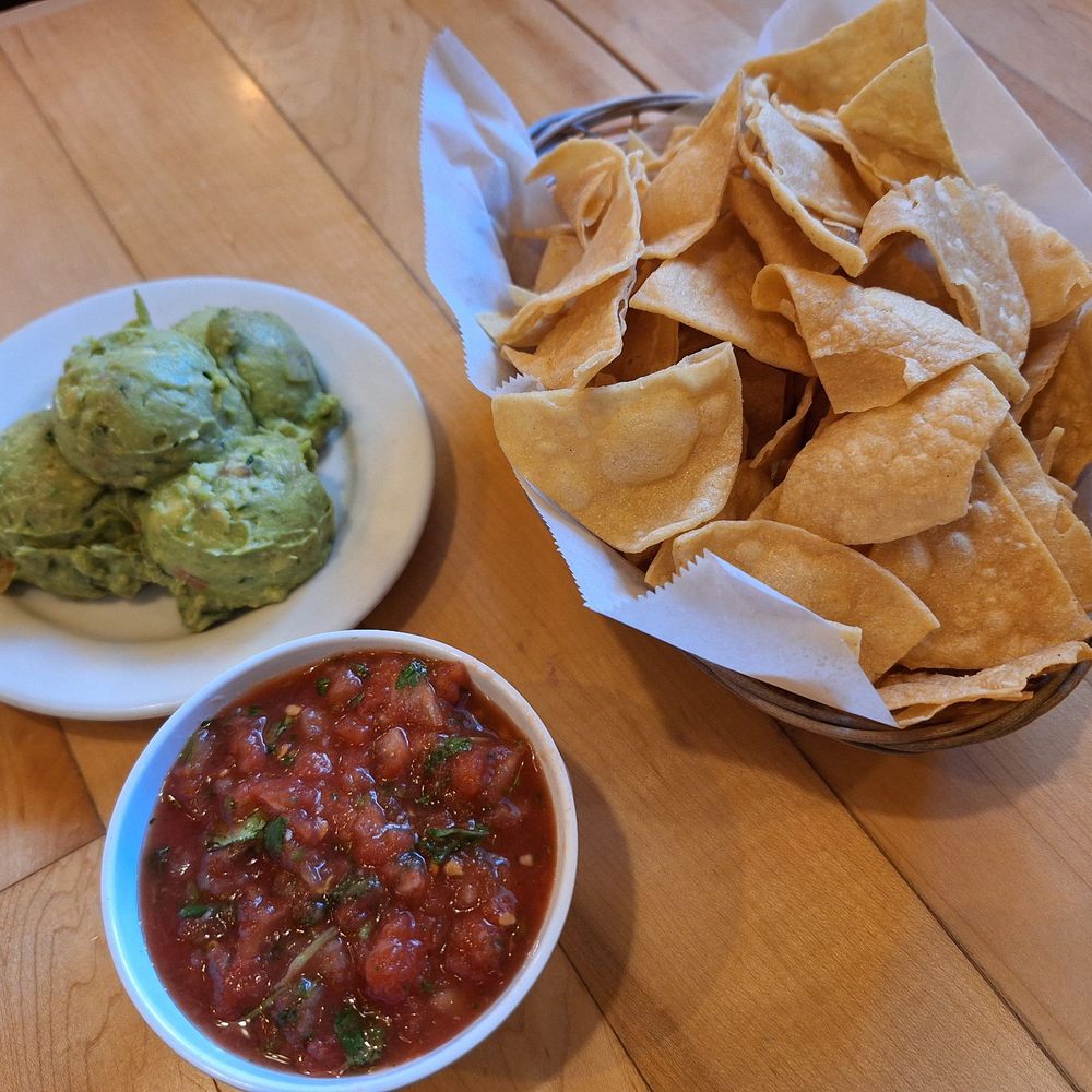 Provecho - Chips, salsa and guacamole ($15) - Mexican Near Me - Vancouver, Washington Provecho - Chips, salsa and guacamole ($15) - Mexican Near Me - Vancouver, Washington