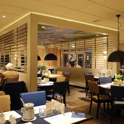 Pannenkoekenhuis Bergzicht - Ruim opgezet restaurant