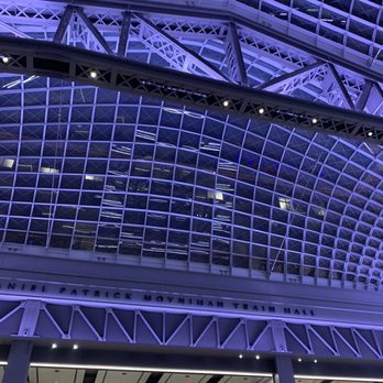 Moynihan Train Hall - Inside - Train Stations Near Me - New York, New York Moynihan Train Hall - Inside - Train Stations Near Me - New York, New York