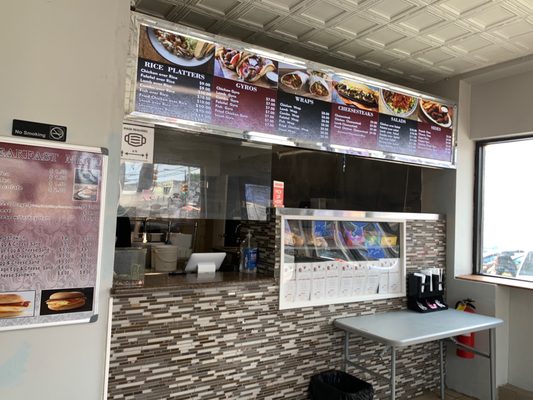 Pasha's Halal Food by null